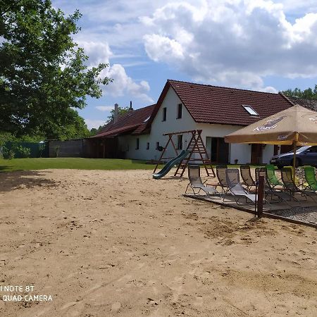 Apartmany Natalie Dvory nad Luznici Exterior foto