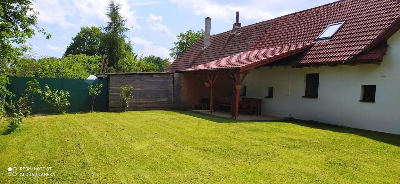 Apartmany Natalie Dvory nad Luznici Exterior foto